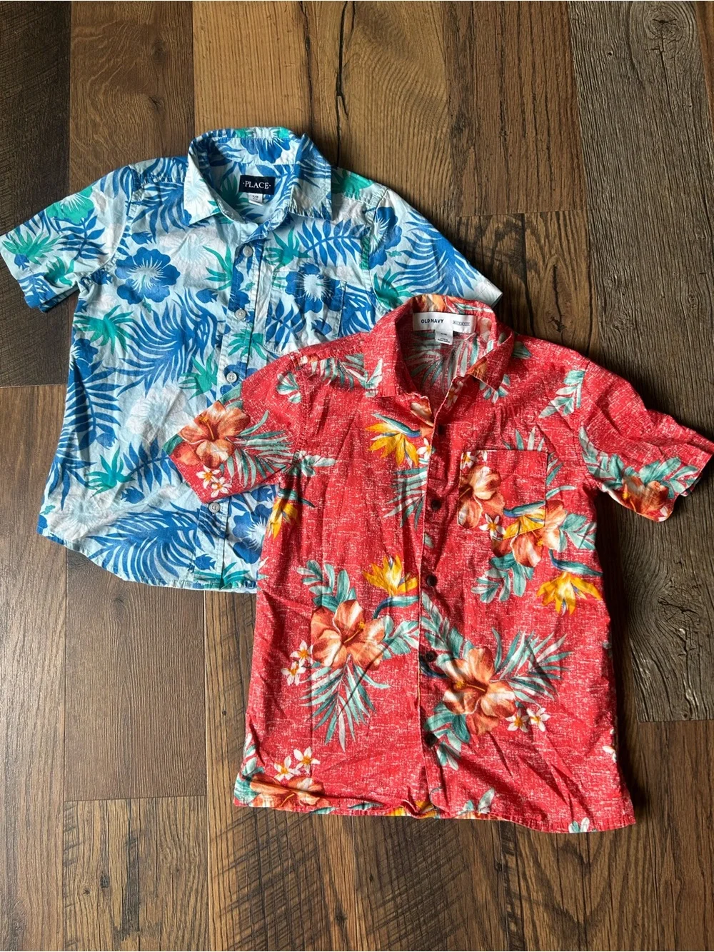 Old Navy Red Floral Button-Up Shirt for Kids